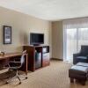 Отель Comfort Inn & Suites, фото 6