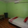 Отель OYO 93021 Kost Dison, фото 5