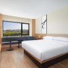 Отель Fairfield By Marriott Yangzhou Slender West Lake, фото 3