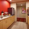 Отель TownePlace Suites by Marriott Elko, фото 25