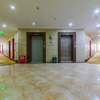 Отель Harbor Holiday Hotel (Maoming High speed Railway Station Wenming Middle Road Branch), фото 9