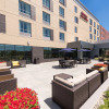 Отель Hampton Inn & Suites Grand Rapids Downtown, фото 1
