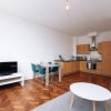 Отель Spacious 1bed in Old Street, 2mins To Tube Station, фото 3