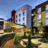 Отель Fairfield Inn & Suites Lansing at Eastwood, фото 1