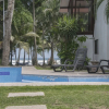 Отель Pelican Beachfront Hotel, фото 16