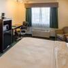 Отель Quality Inn near Northtown Mall & National Sports Center, фото 2