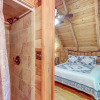 Отель Serene Cabin w/ Deck - 7 Mi to Downtown Ellijay!, фото 12