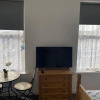 Отель Charming 1-bed Studio in Coventry, фото 9