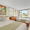 Отель Deluxe Waikiki Condo Pool View FREE Parking & Wi-Fi by Koko Resort Vacation Rentals, фото 4