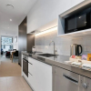 Отель Modern CBD Apartment with Study! Great Location, фото 3