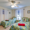 Отель St Petersburg Home w/ Yard & Grill: 2 Mi to Beach!, фото 7