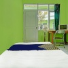 Отель SPOT ON 91325 Pondok Hijau Guest House Syariah, фото 22