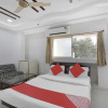 Отель OYO Flagship 83069 Hotel Rudra Palace, фото 5