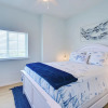 Отель Chic Hudson Townhome: Walk to the Beach!, фото 3