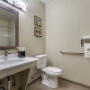 Отель Quality Inn & Suites, фото 8