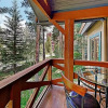 Отель Peak 8, Spacious 2 Bedroom Rental - Half Block to Snowflake Chairlift!, фото 15
