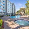 Отель La Quinta Inn & Suites by Wyndham Ft. Lauderdale Airport, фото 10