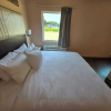 Отель Royal Inn & Suites, фото 10