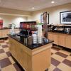 Отель Hampton Inn & Suites Minot Airport, фото 25