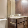Отель St Louis Stylish 2BD 2BA Central West End Apartment, фото 7