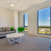 Отель MCentral Apartments Manukau, фото 7