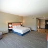 Отель Hampton Inn & Suites Lenoir, фото 30