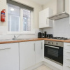 Отель Cozy House in the heart of Beeston with FREE Parking and WiFi, фото 4