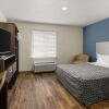 Отель Woodspring Suites Bowling Green I-65, фото 3