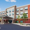 Отель Holiday Inn Express and Suites FAYETTEVILLE, фото 1
