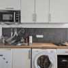 Отель Sunny & quiet 2br near the Eiffel Tower Invalides Beaugrenelle Welkeys, фото 6