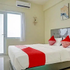 Отель Skyland Bogorienze Apartment By OYO, фото 9