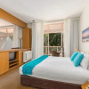 Отель Pacific Bay Resort Suite, фото 6