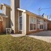 Отель Austin Family Townhome with Yard by RedAwning, фото 16