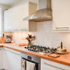 Отель Beautiful Seven Dials Family House, фото 11