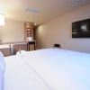 Отель Cambridge Suites - Chikan Towers Hall, фото 5