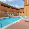 Отель Quality Inn & Suites Oceanside near Camp Pendleton, фото 12