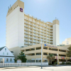 Отель Comfort Suites Beachfront, фото 1