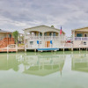 Отель Canal-front Port Isabel Cottage: 5 Mi to Beach!, фото 1