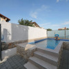 Отель Modern Apartment With Private Pool in Maslenica, фото 1