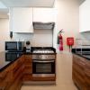 Отель Amazing 1BR apartment with waterfront views!, фото 10