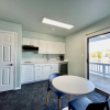 Отель The Hamilton - Lakefront & Studio Suites, Hot Springs, фото 3