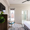 Отель Maisy - Mins From Old Town w Pool & Patio, фото 3