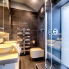 Отель JOIVY Ultra Luxe 3BR home near Princes St, фото 8