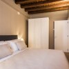 Отель Myplace Piazze Di Padova Duplex Apartment Via Dei Da Carrara, фото 9