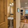 Отель Dreamy Mtn Retreat w/ Hot Tub: 3 Mi to Ski Resorts, фото 9