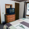 Отель Sunnyside Knoll: 17 2 Bedroom Cabin, фото 5