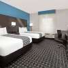Отель La Quinta Inn & Suites by Wyndham Sulphur Springs, фото 4