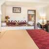 Отель Econo Lodge Inn & Suites Macon, фото 32