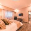 Отель Fully Serviced Apartment at Regatta Living 2C, фото 16