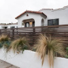 Отель Newly Remodeled 3 BDR House Near Dodgers Stadium, фото 1